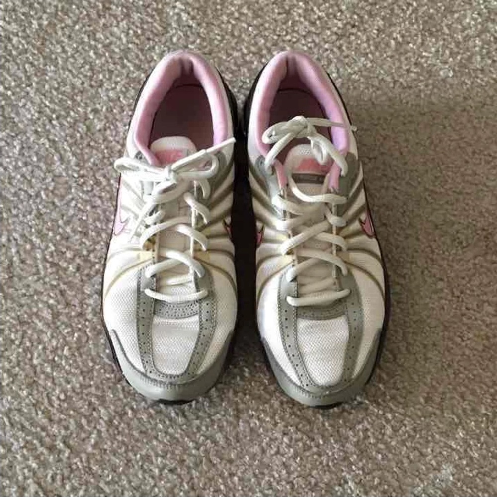 Sz 5 Youth Pink/Cream/Brown Big Girls Nike Shox